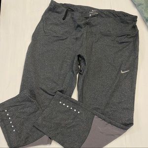 Nike Capri Leggings